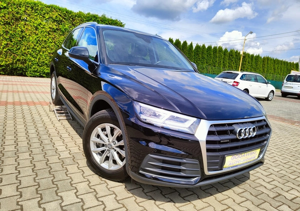 Audi Q5 cena 115900 przebieg: 58000, rok produkcji 2020 z Pruszcz Gdański małe 781